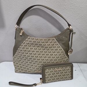 Michael Kors Green and Tan Hobo Bag with Wallet